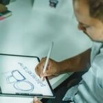 Découvrez ces 10 artistes, figures incontournables du graphisme